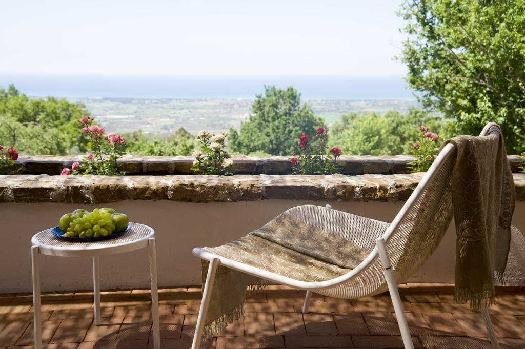 Borgo La Pietraia Hotel Paestum Luaran gambar